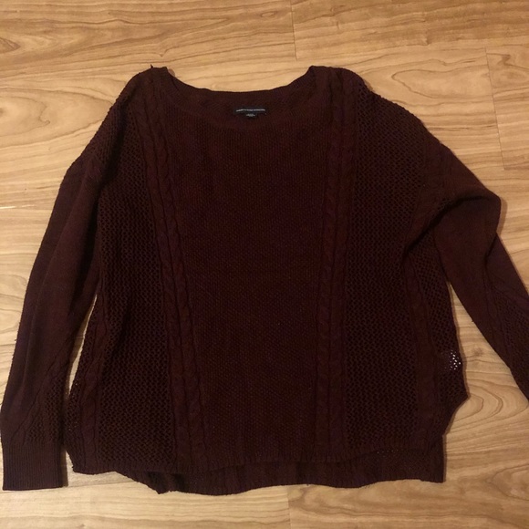 American Eagle maroon sweater - Picture 2 of 3